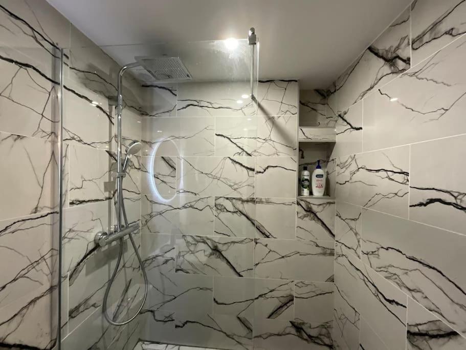 Ks Paris Studio Appart Near Station Gare Du Nord And Gare De L Est Εξωτερικό φωτογραφία