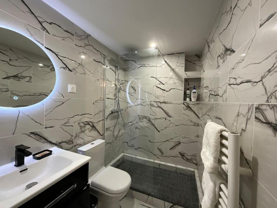 Ks Paris Studio Appart Near Station Gare Du Nord And Gare De L Est Εξωτερικό φωτογραφία